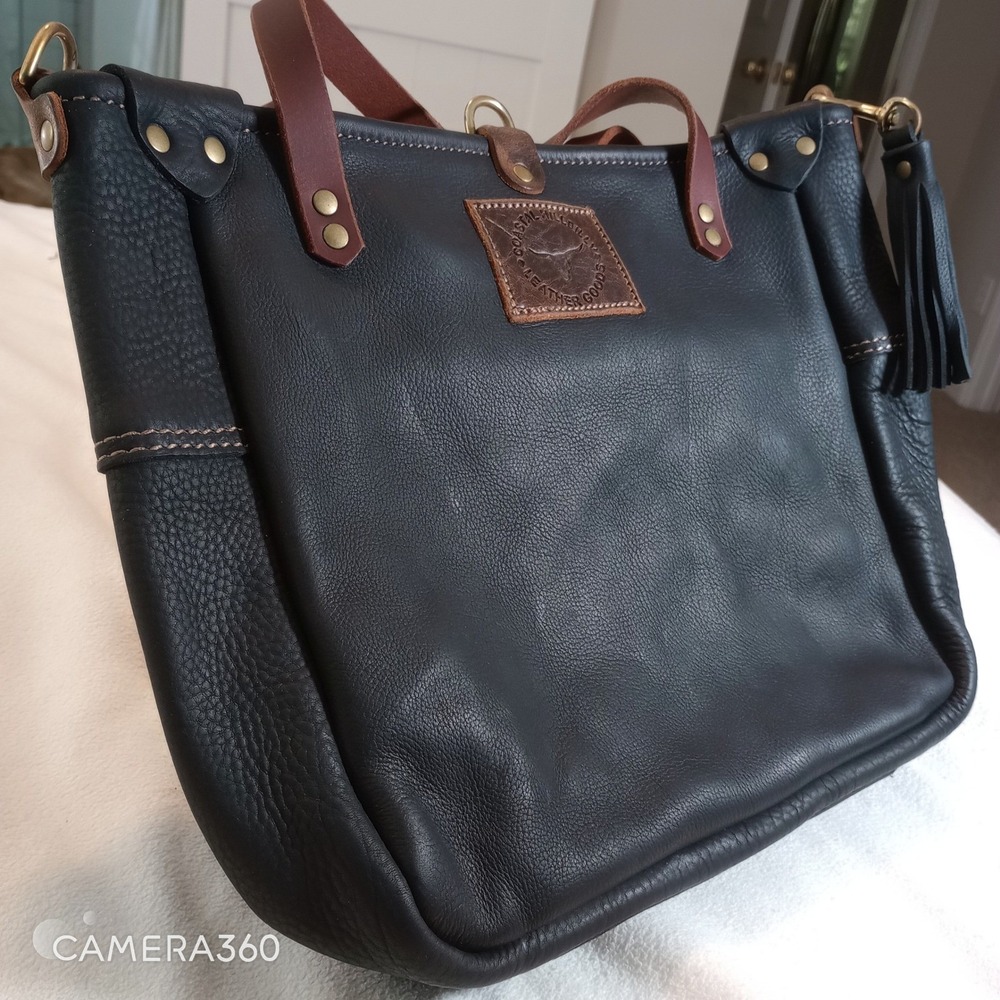Coastal Hillbilly Canyon Tan Bucket Leather Tote Bag with Tassel - Picture 5 of 10